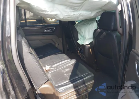 2021 Chevrolet Suburban 2Wd Ls z USA, uszkodzony, nr VIN 1GNSCBKD5MR221517